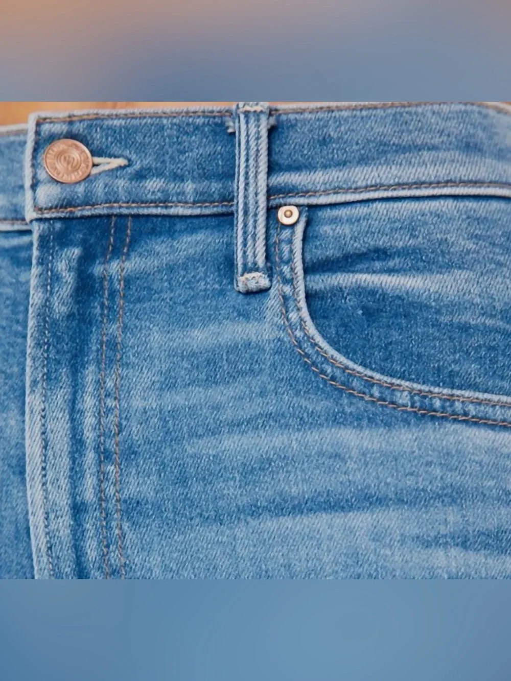 MOTHER Mid-Rise Wide Leg Jeans - Light Blue Wash